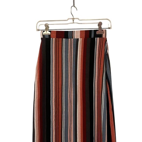 Charlotte‎ Russe striped maxi skirt. Size xs - Picture 2 of 9
